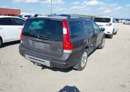 2007 VOLVO XC70 2.5T