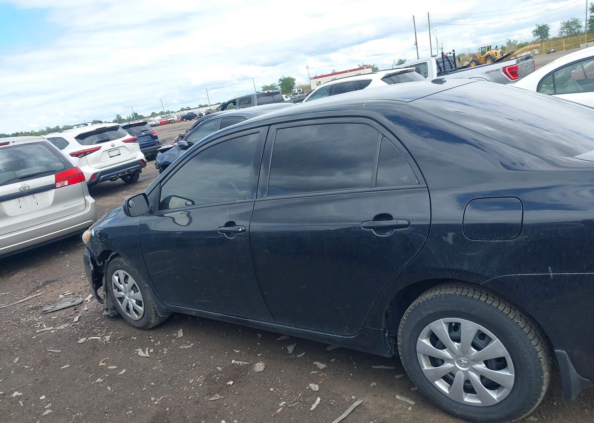 2010 TOYOTA COROLLA LE