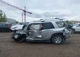 2013 TOYOTA 4RUNNER SR5 V6