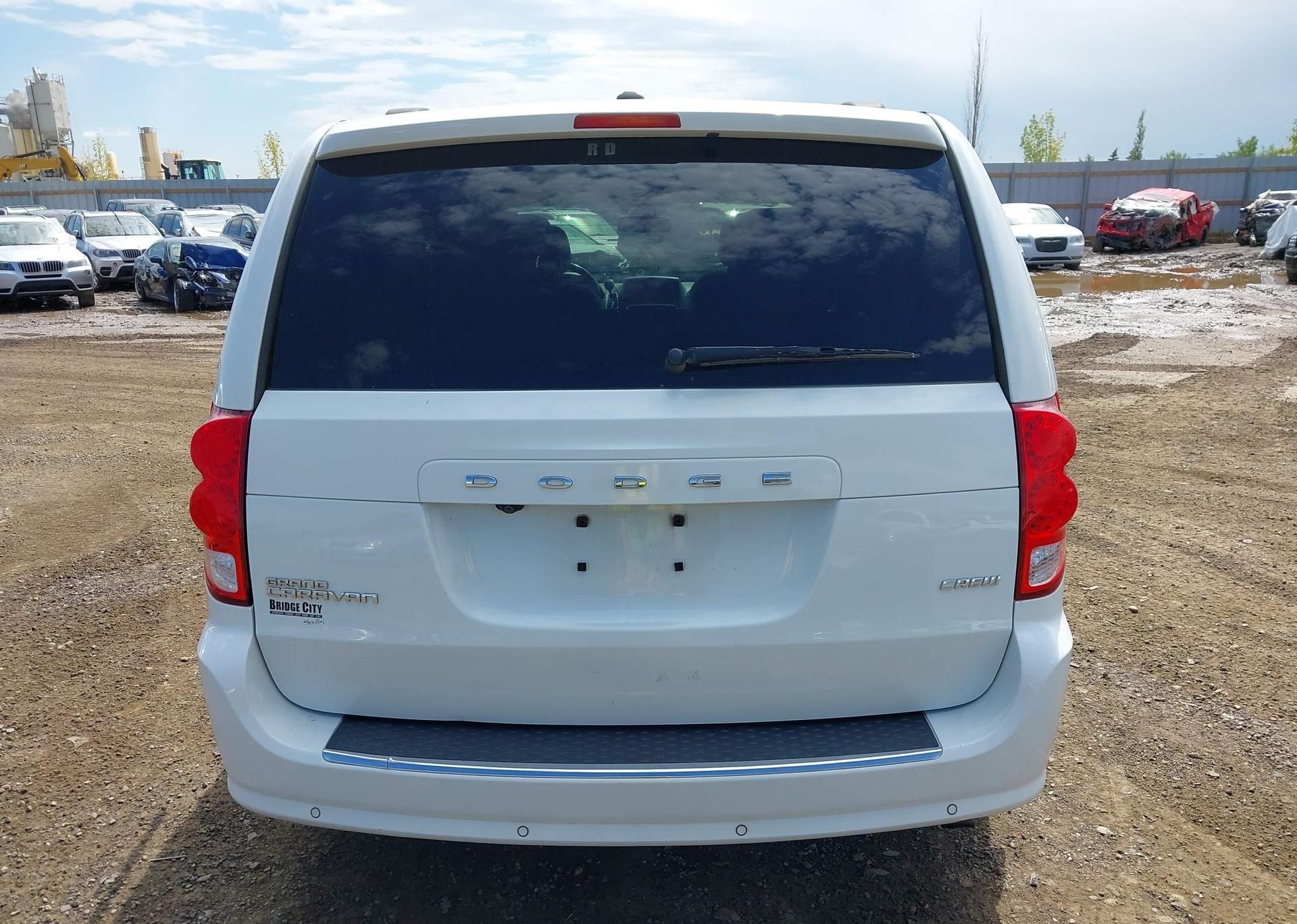 2014 DODGE GRAND CARAVAN CREW