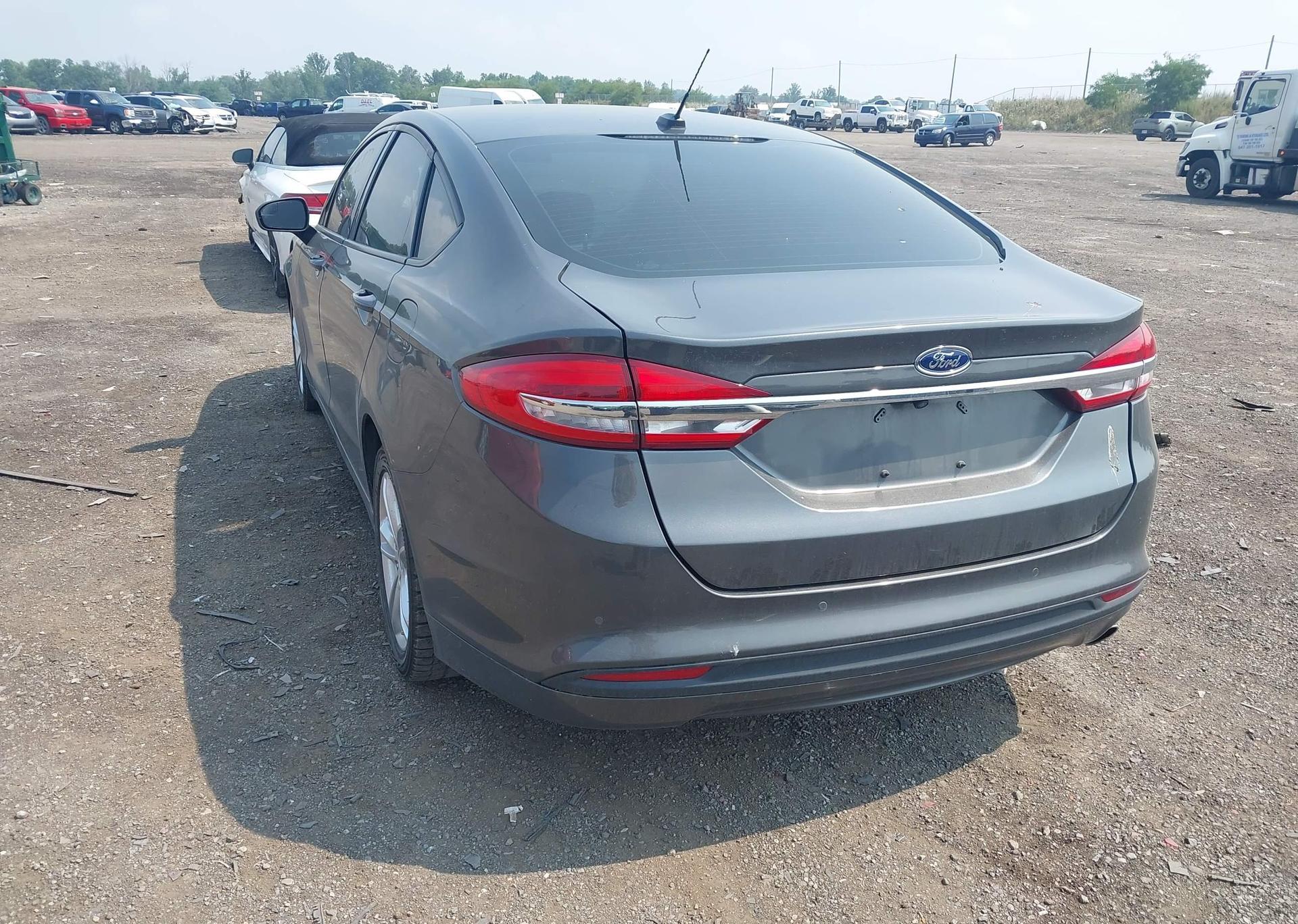 2018 FORD FUSION SE