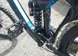 2013 GIANT GLORY BIKE