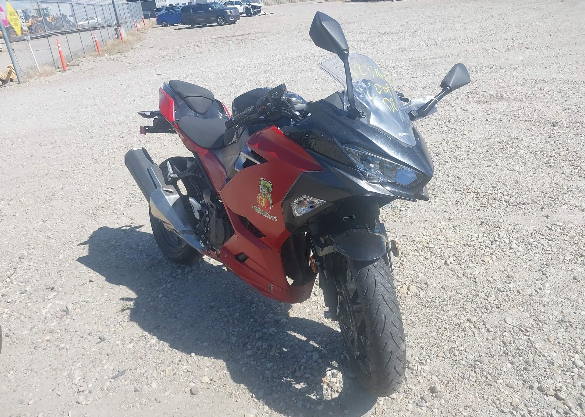 2018 KAWASAKI EX400
