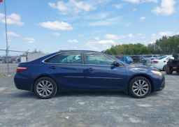 2015 TOYOTA CAMRY XLE