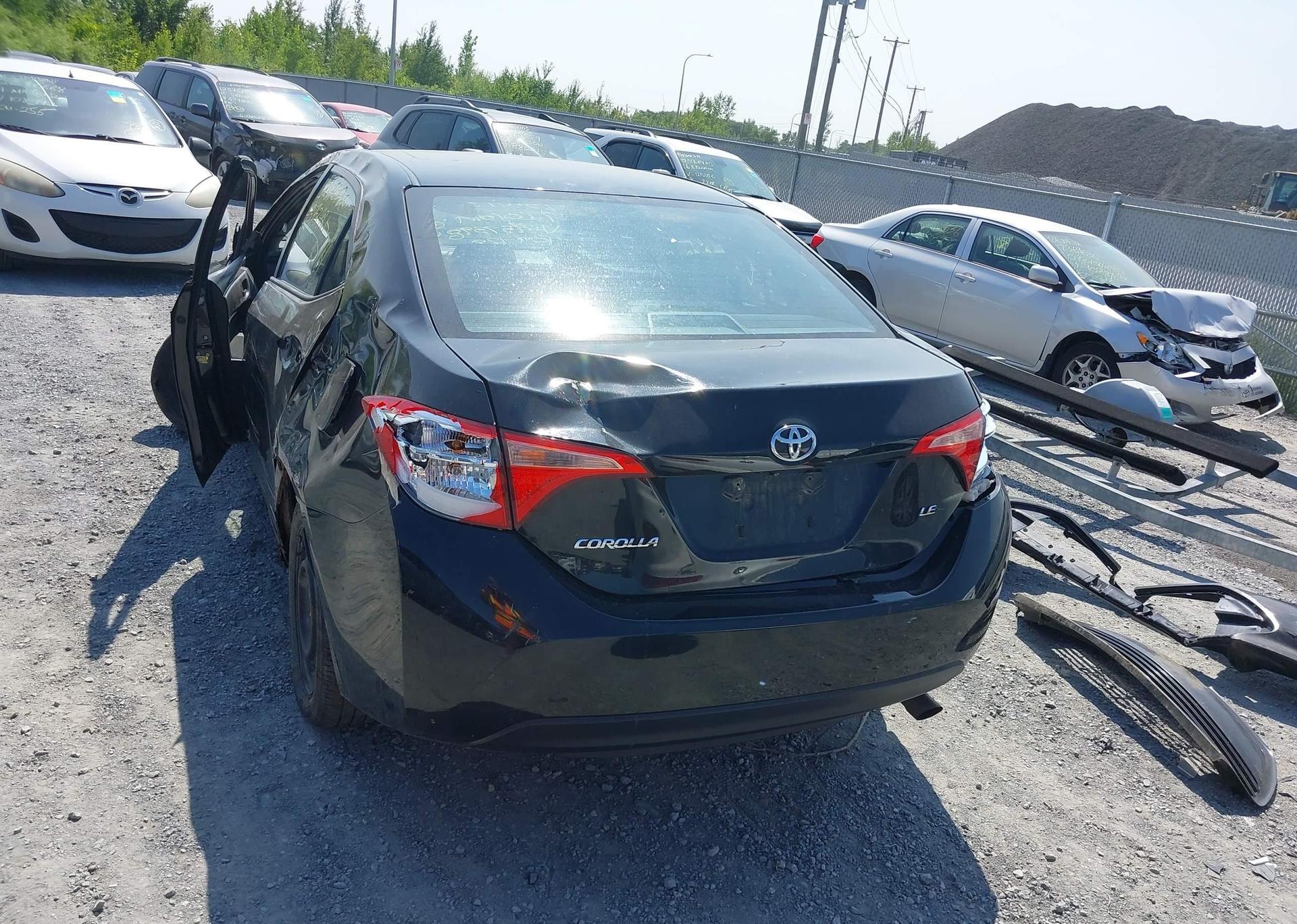 2017 TOYOTA COROLLA LE