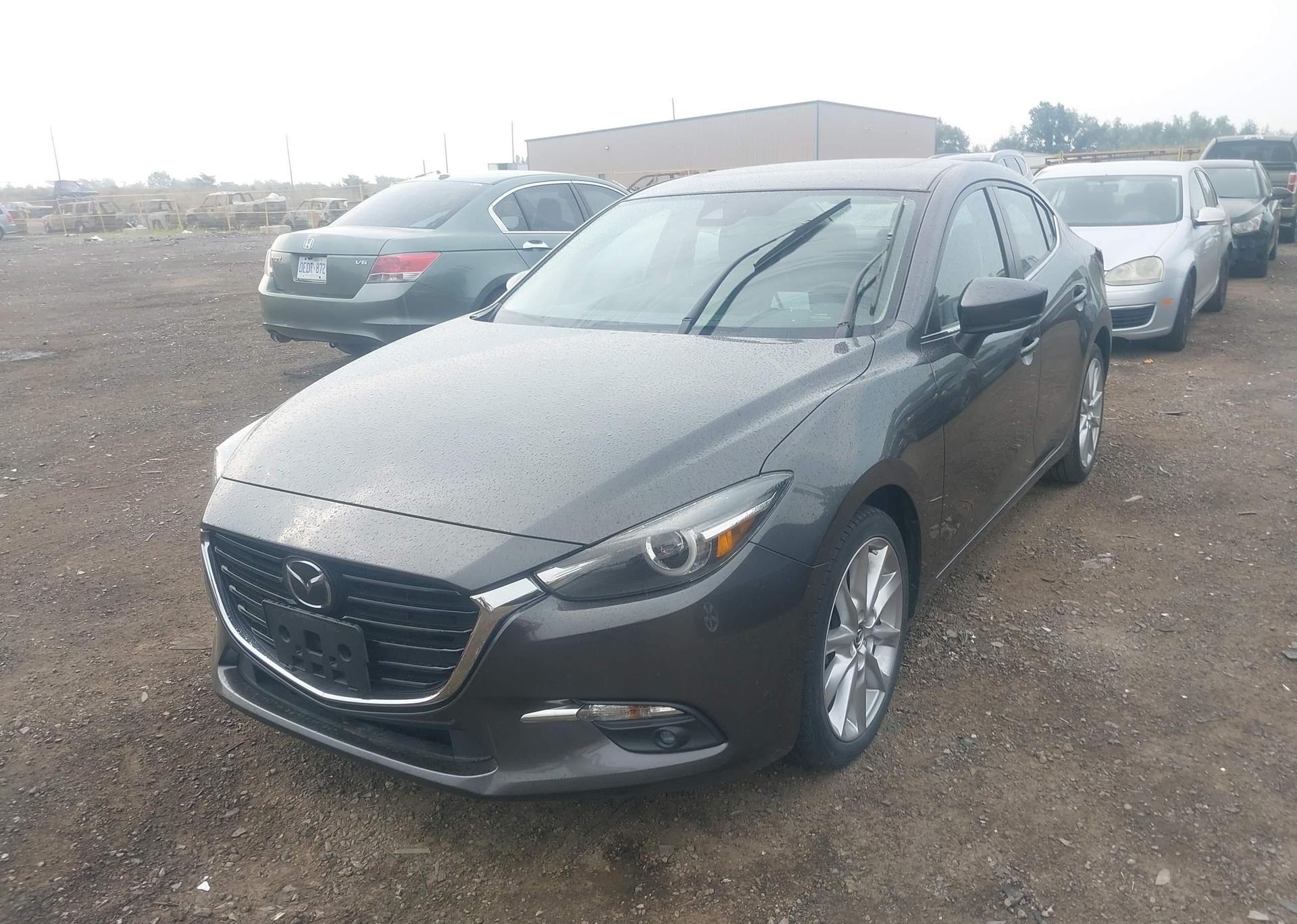 2017 MAZDA MAZDA3 GT