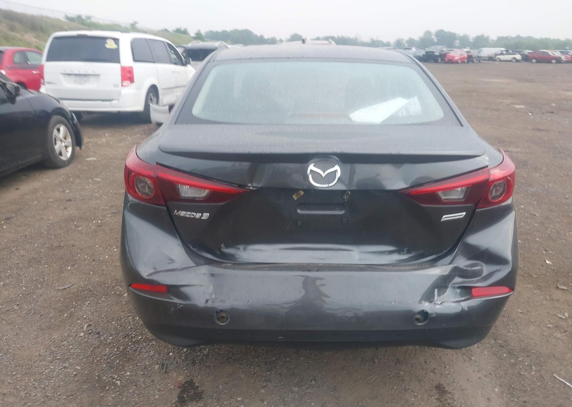 2017 MAZDA MAZDA3 GT