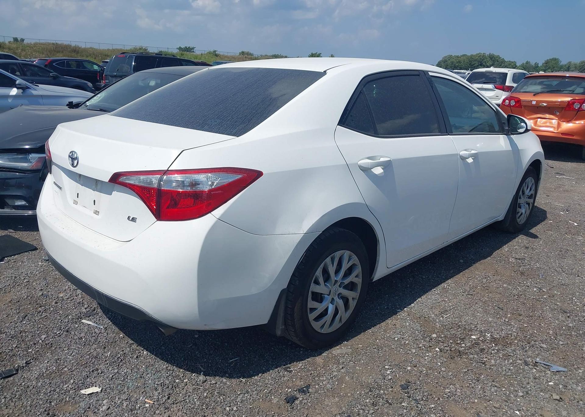 2016 TOYOTA COROLLA