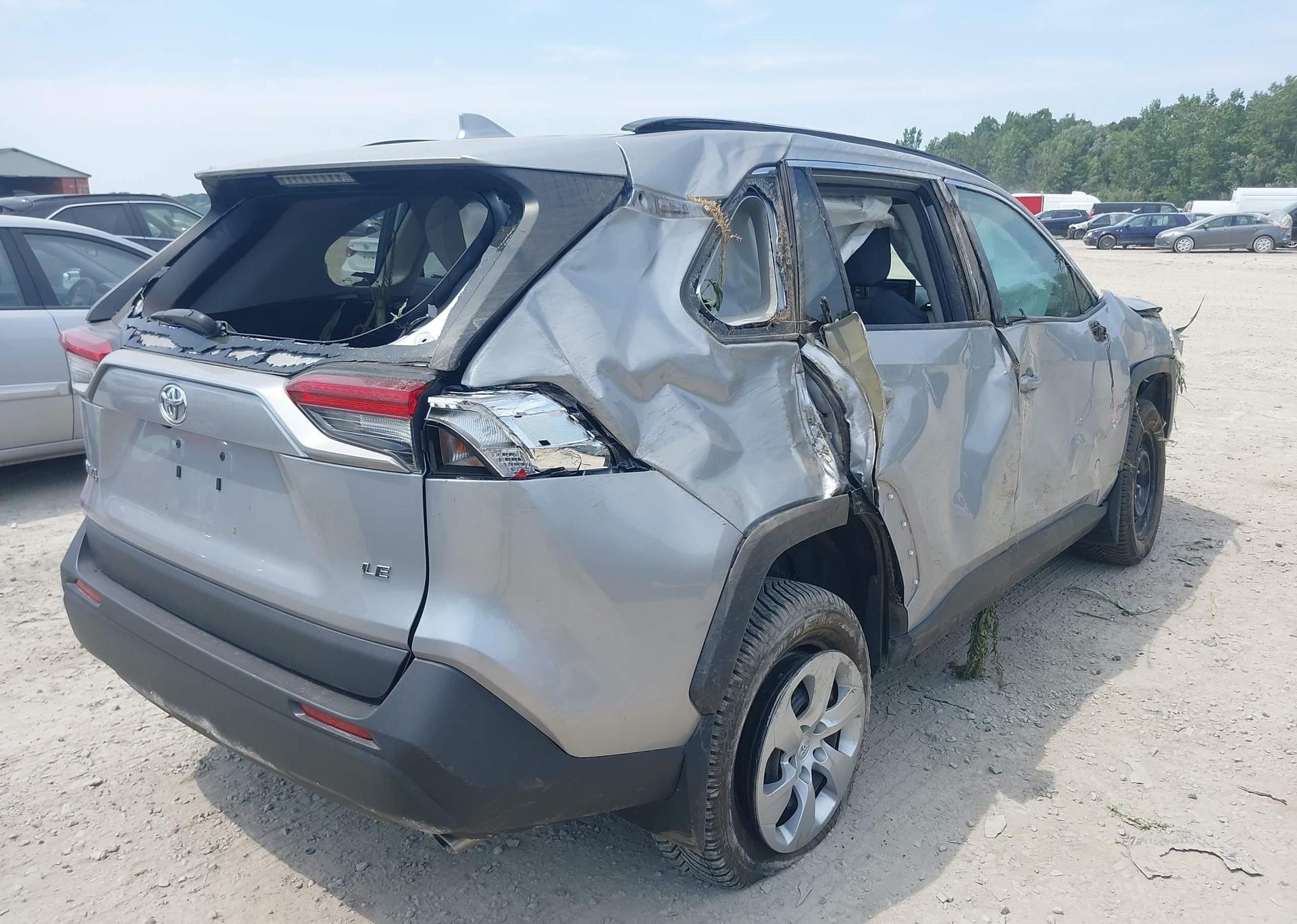 2019 TOYOTA RAV4 LE