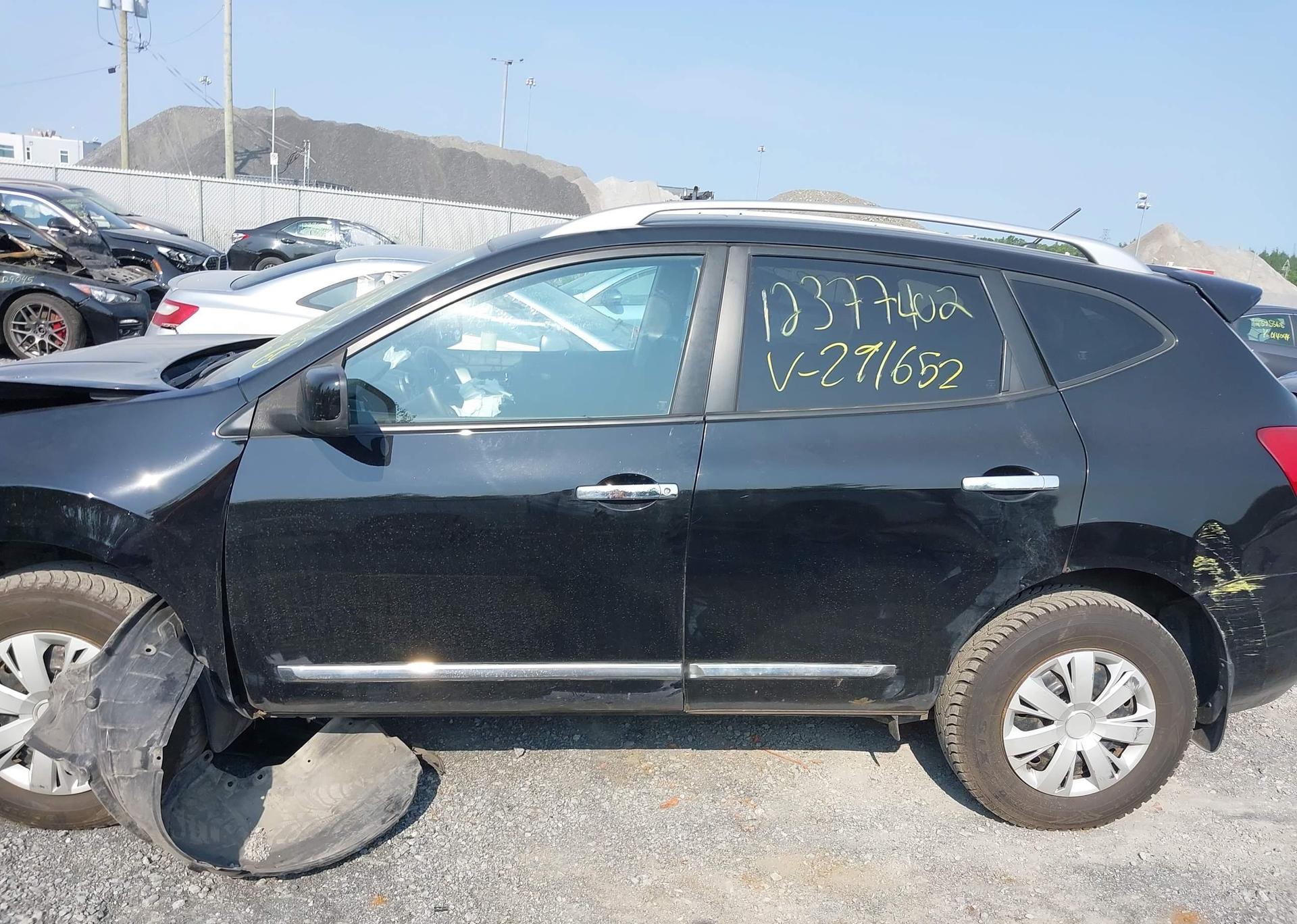 2011 NISSAN ROGUE S