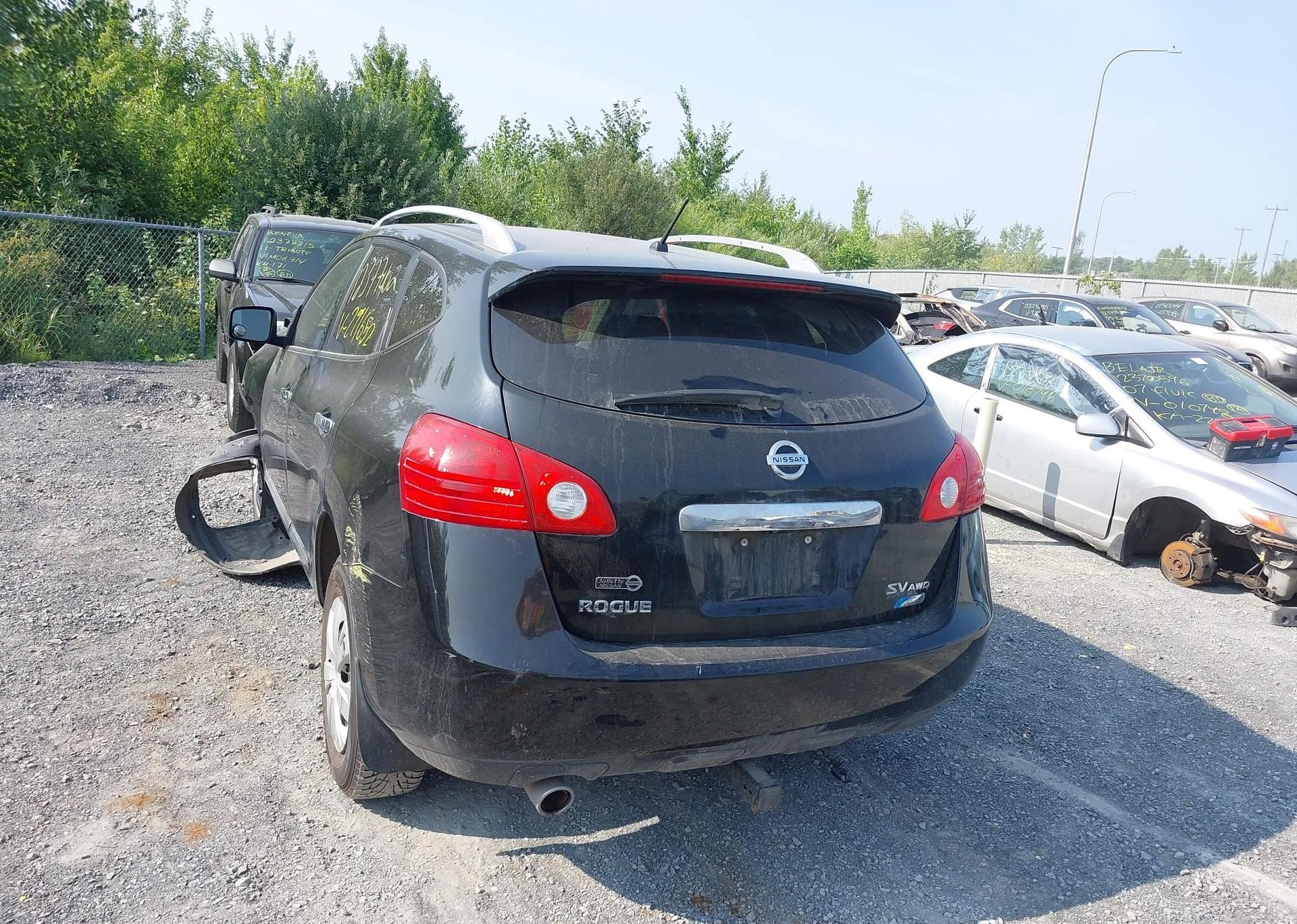 2011 NISSAN ROGUE S