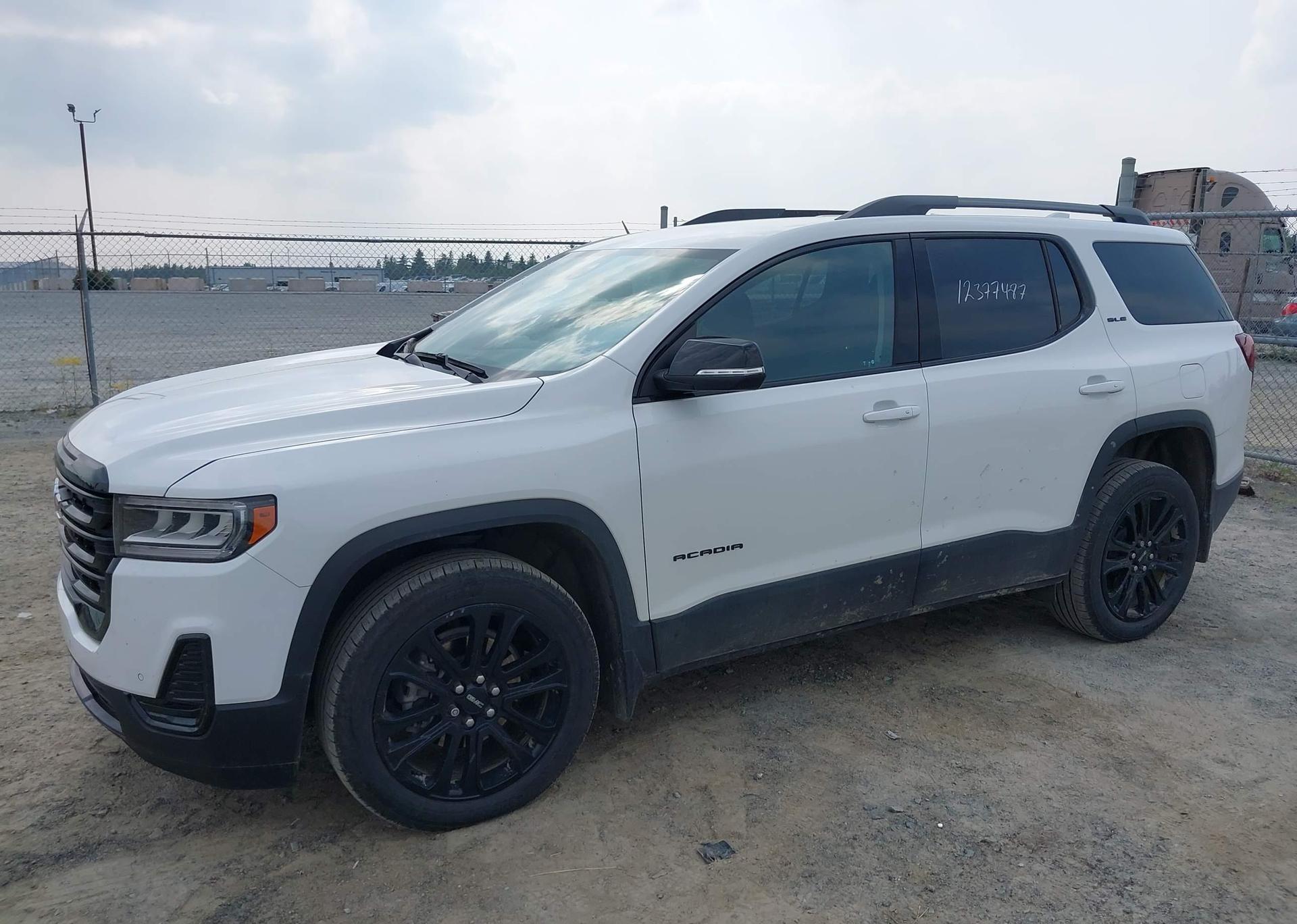 2023 GMC ACADIA SLE