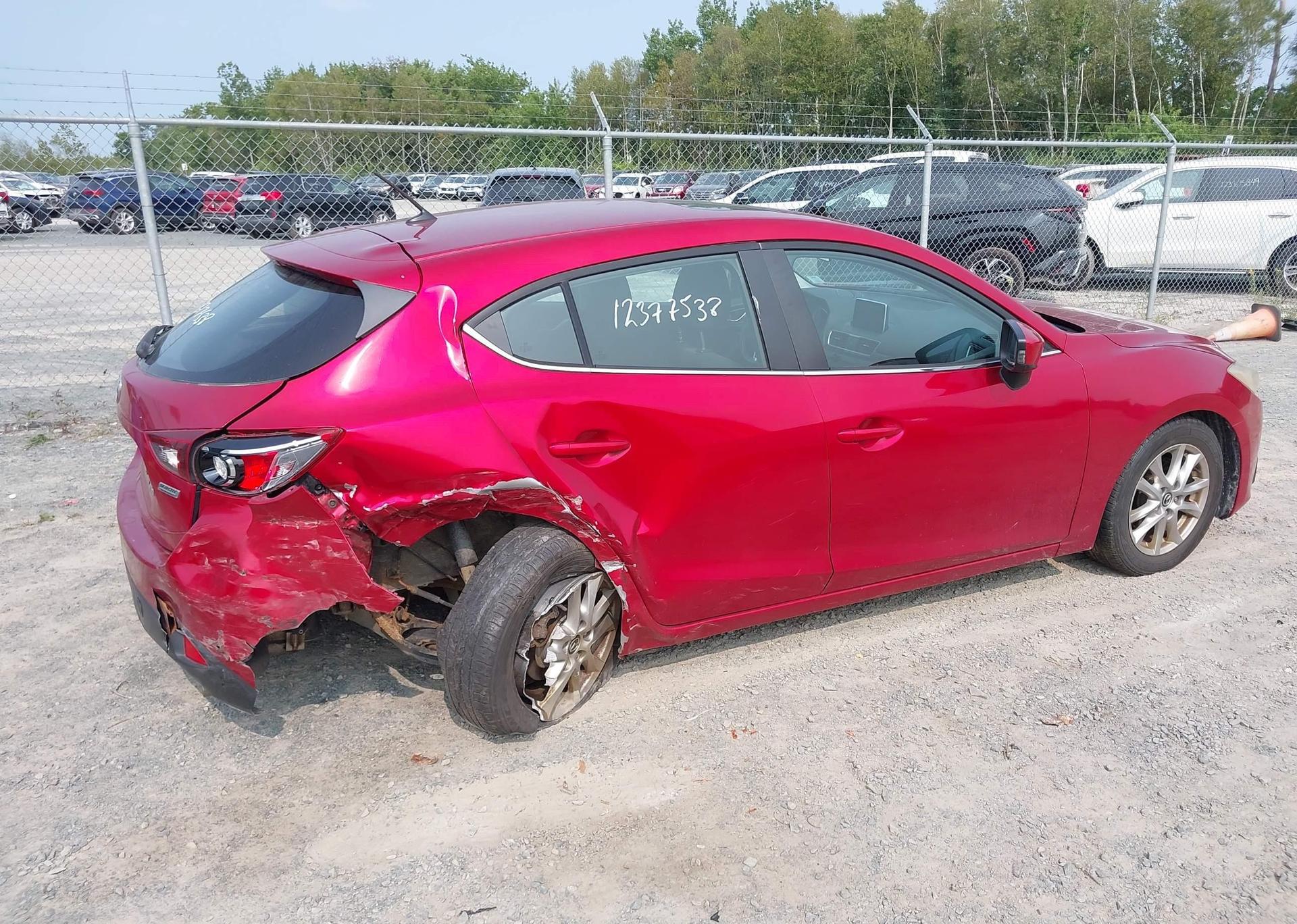 2014 MAZDA MAZDA3 GS-SKY