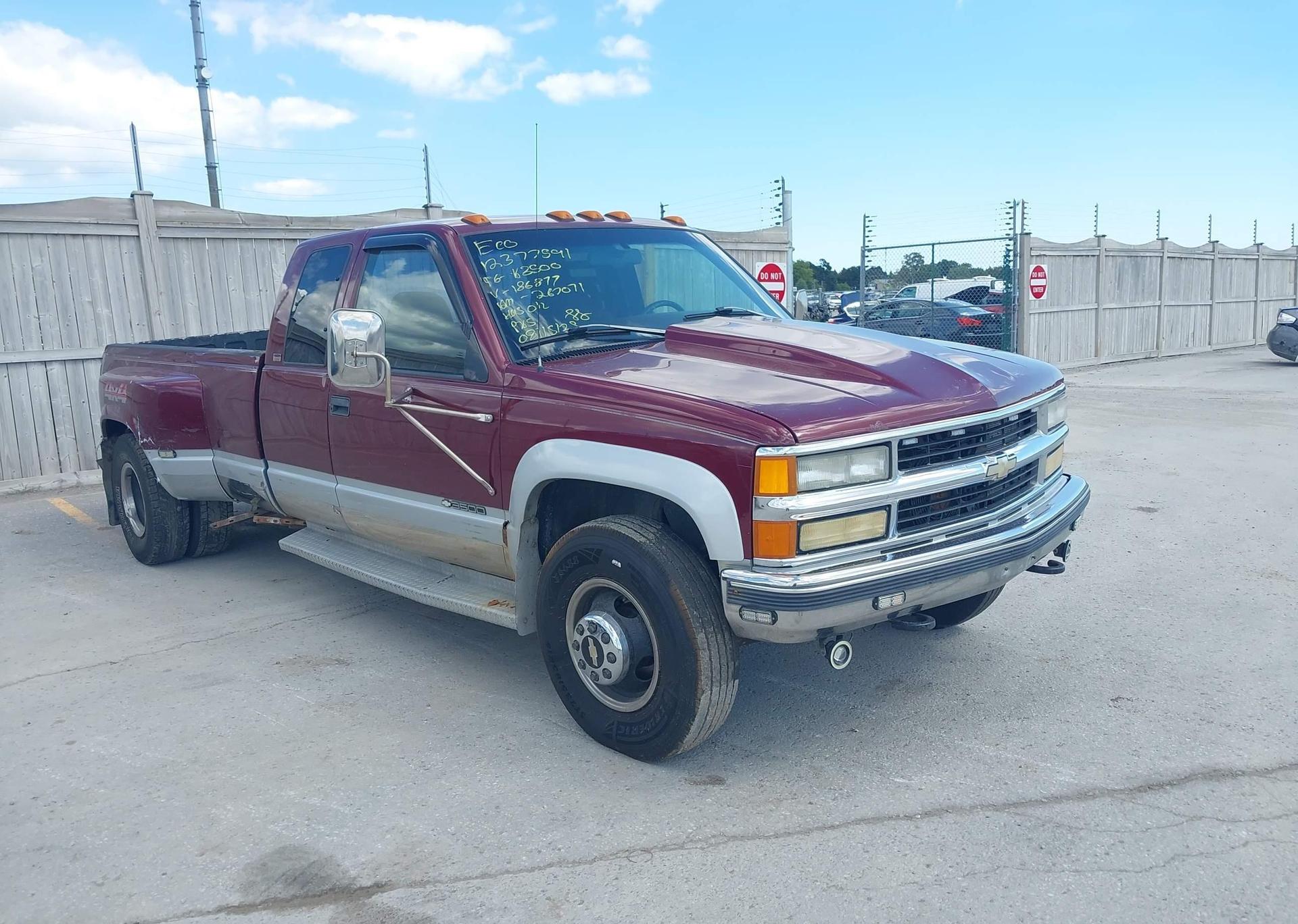 1996 CHEVROLET GMT-400 K3500