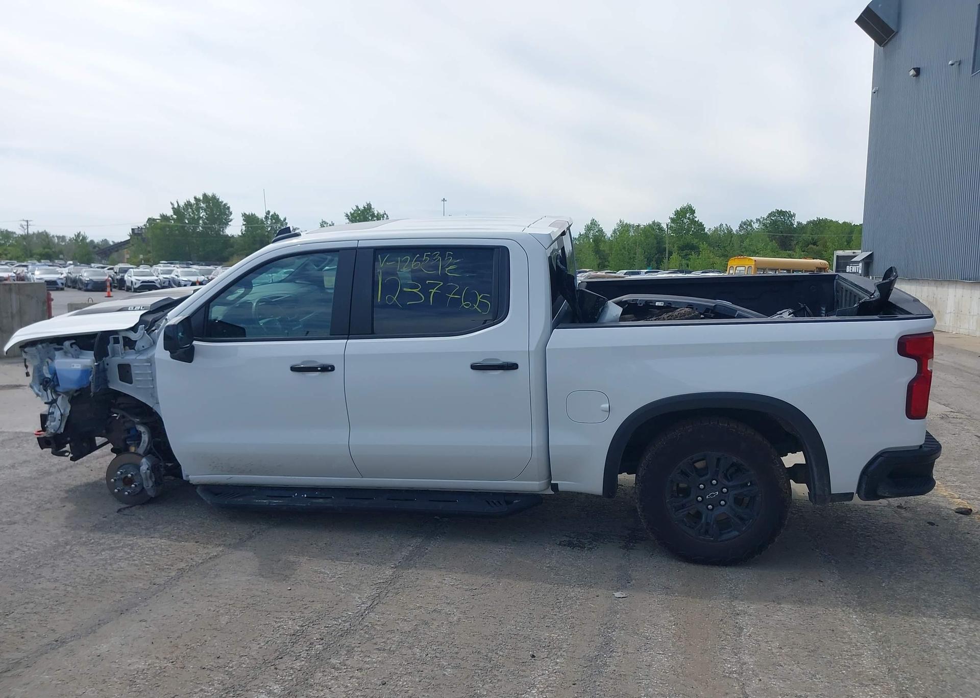 2023 CHEVROLET SILVERADO K1500 ZR2