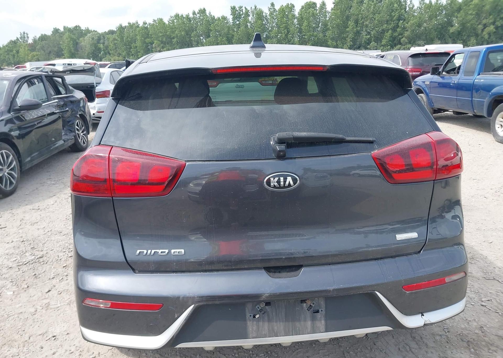 2019 KIA NIRO L