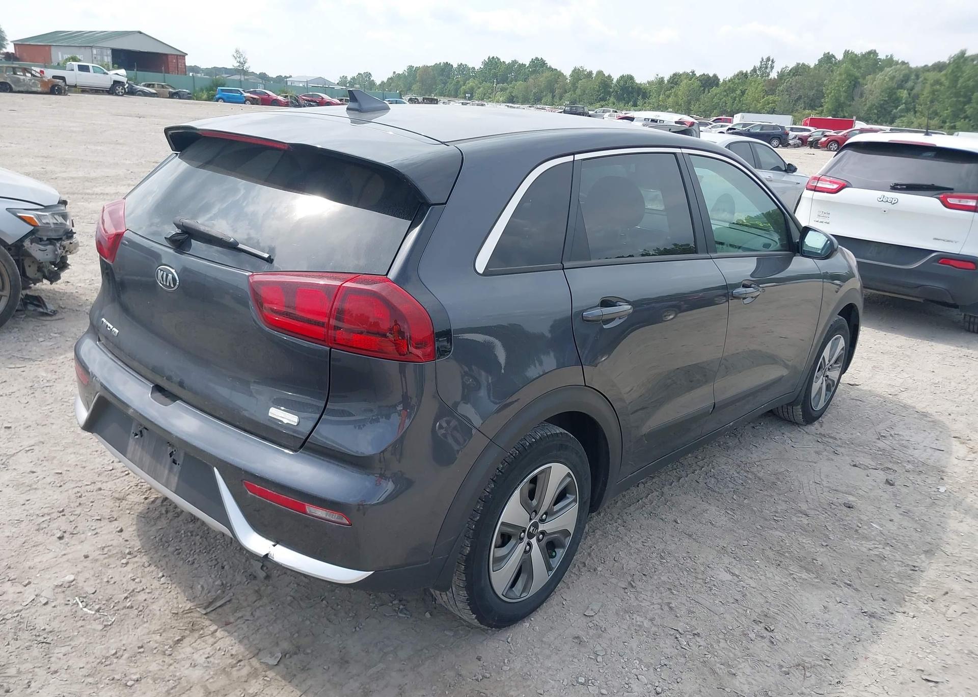 2019 KIA NIRO L