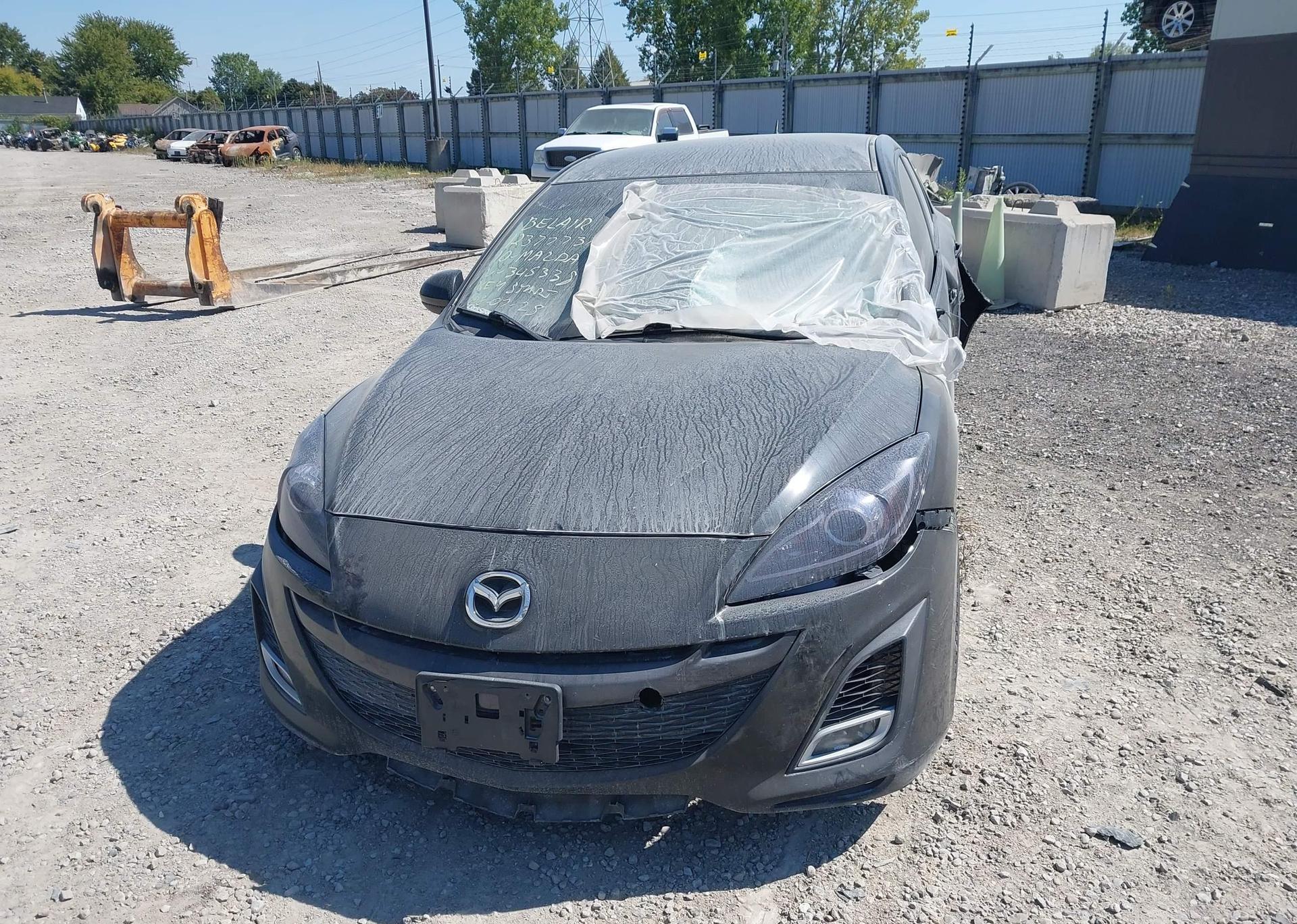 2010 MAZDA 3 S