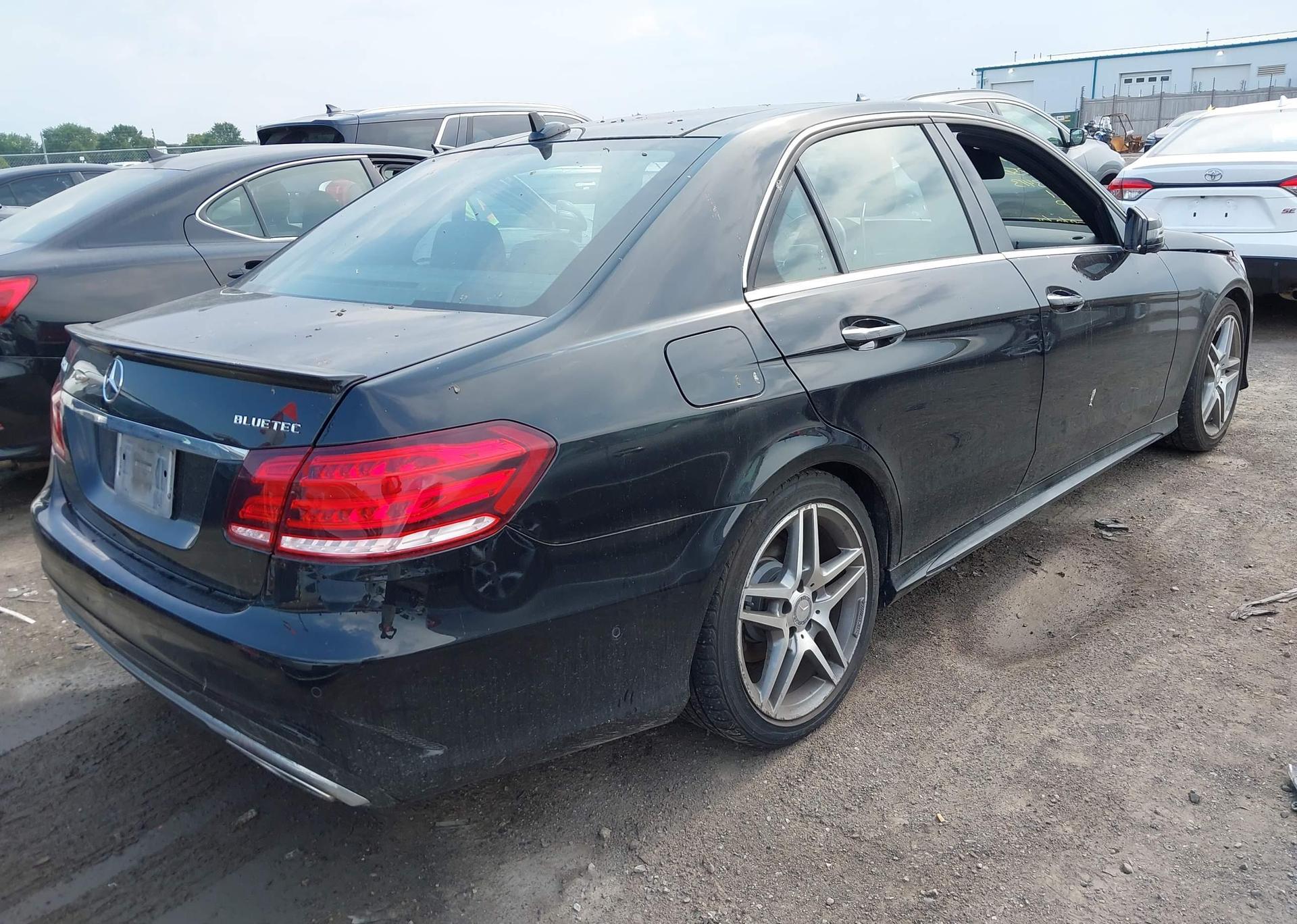 2016 MERCEDES-BENZ E 250 BLUETEC 4MATIC