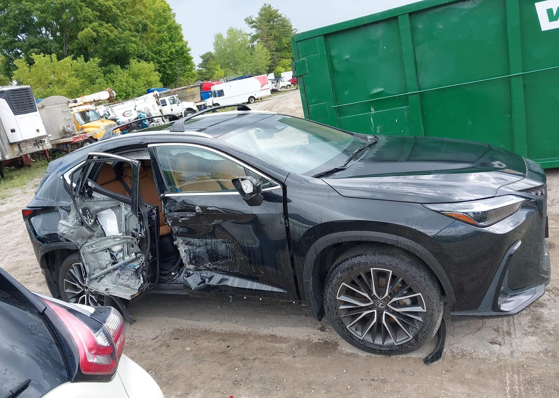 2022 LEXUS NX 450H+