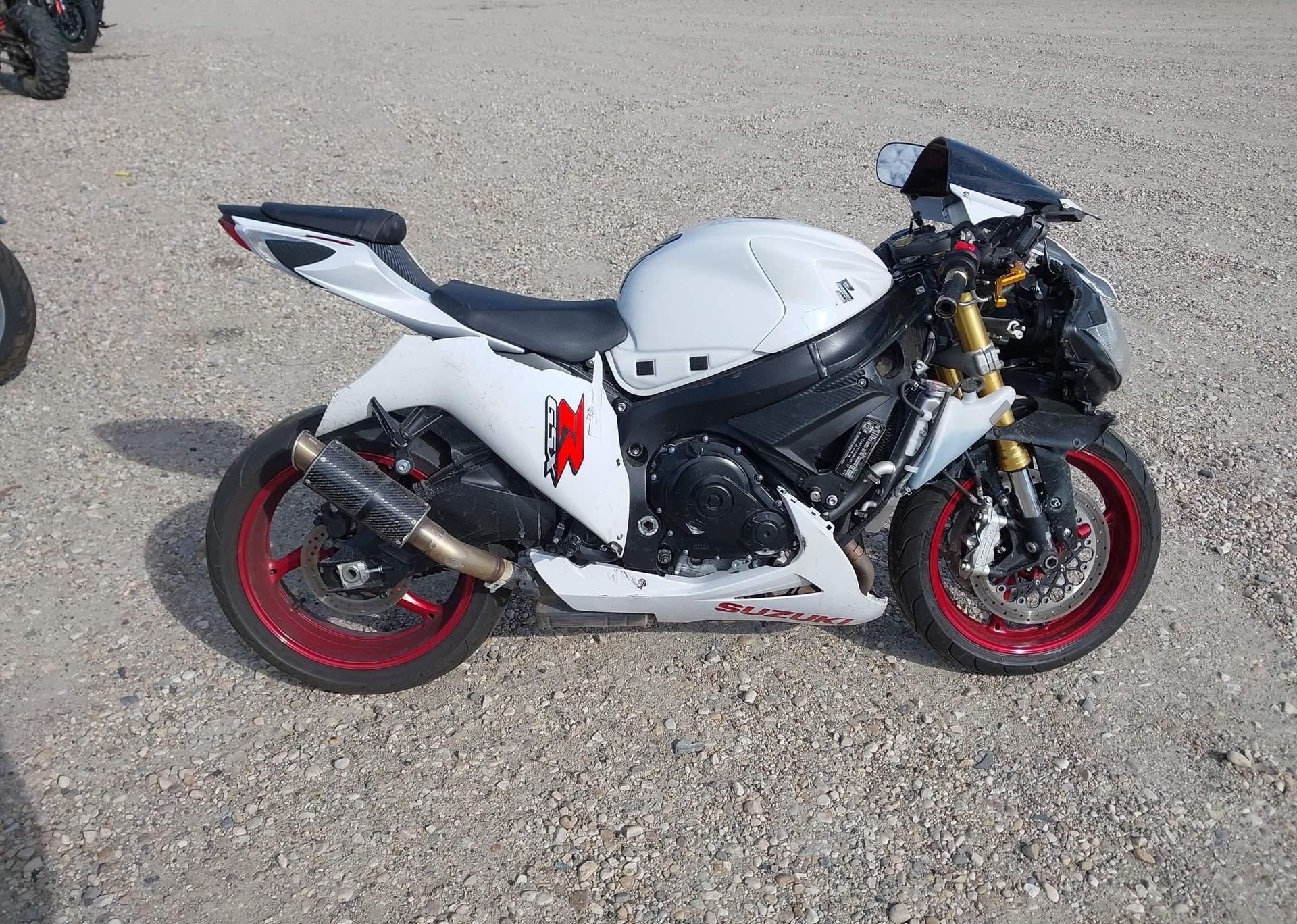2017 SUZUKI GSX-R750