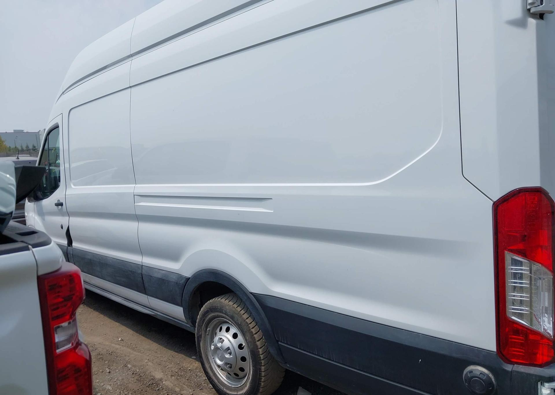 2024 FORD transit t-250