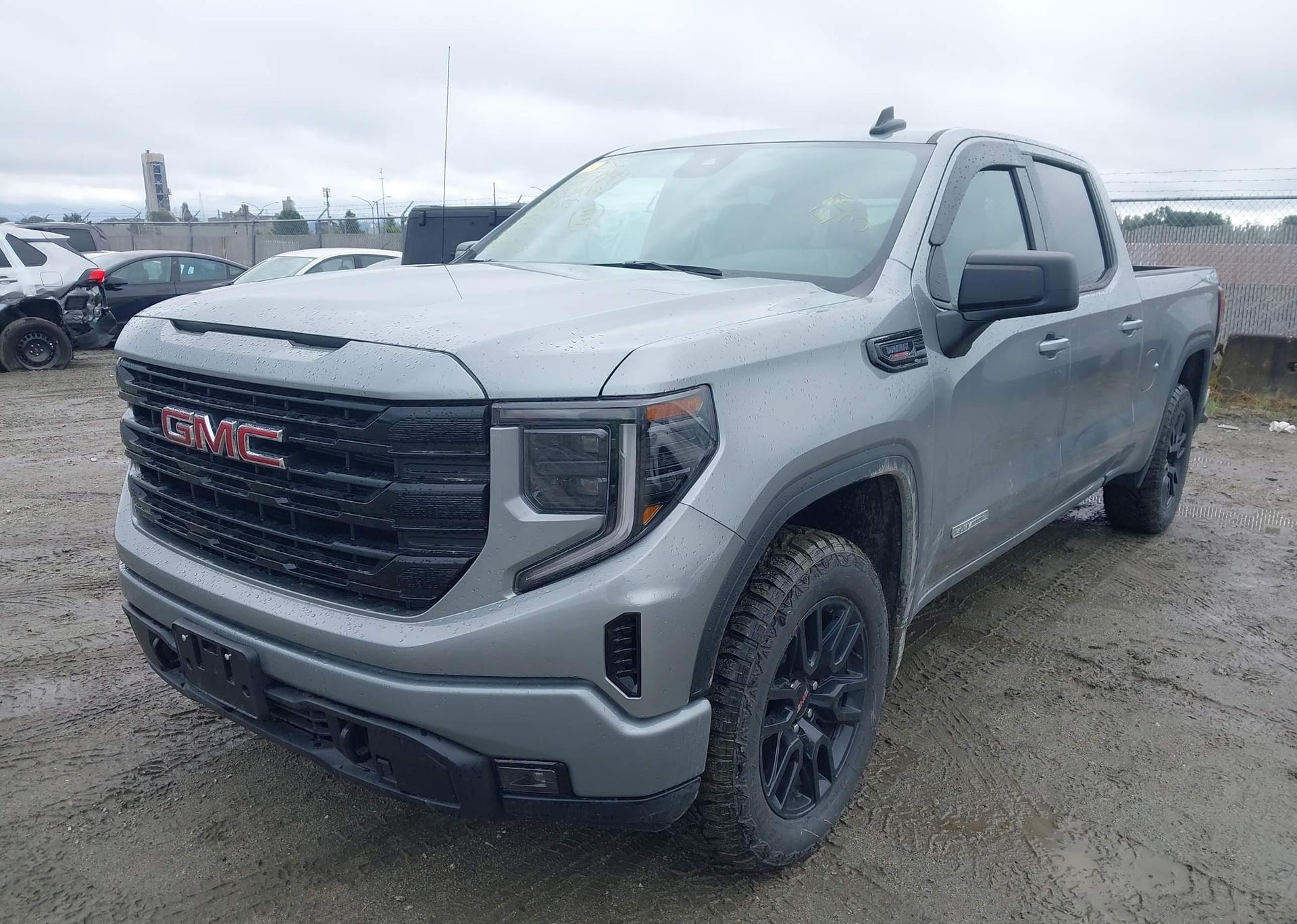 2025 GMC SIERRA K1500 ELEVATION