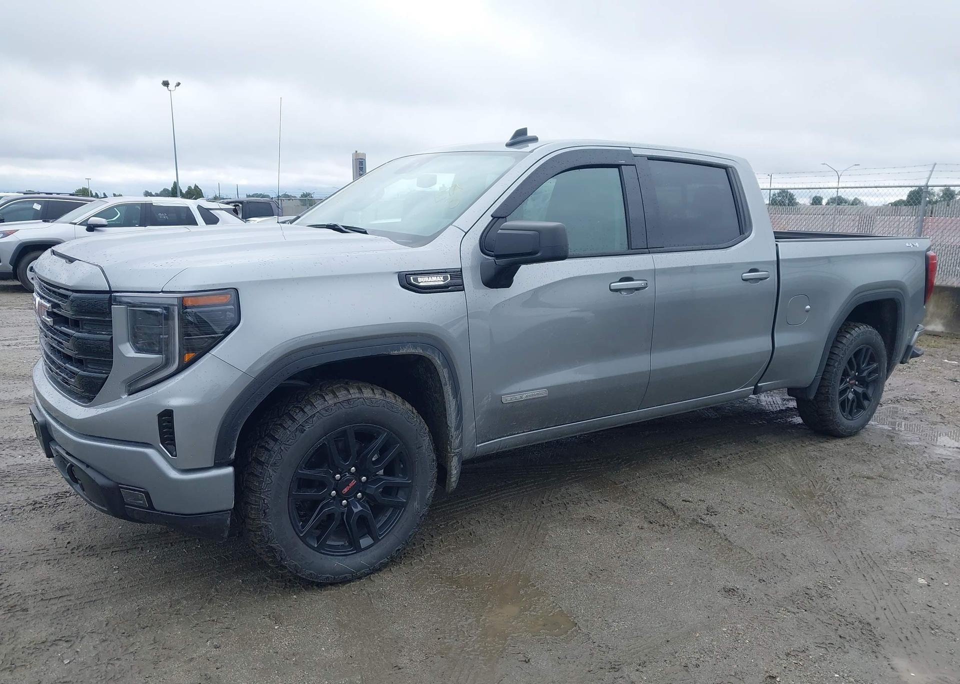 2025 GMC SIERRA K1500 ELEVATION