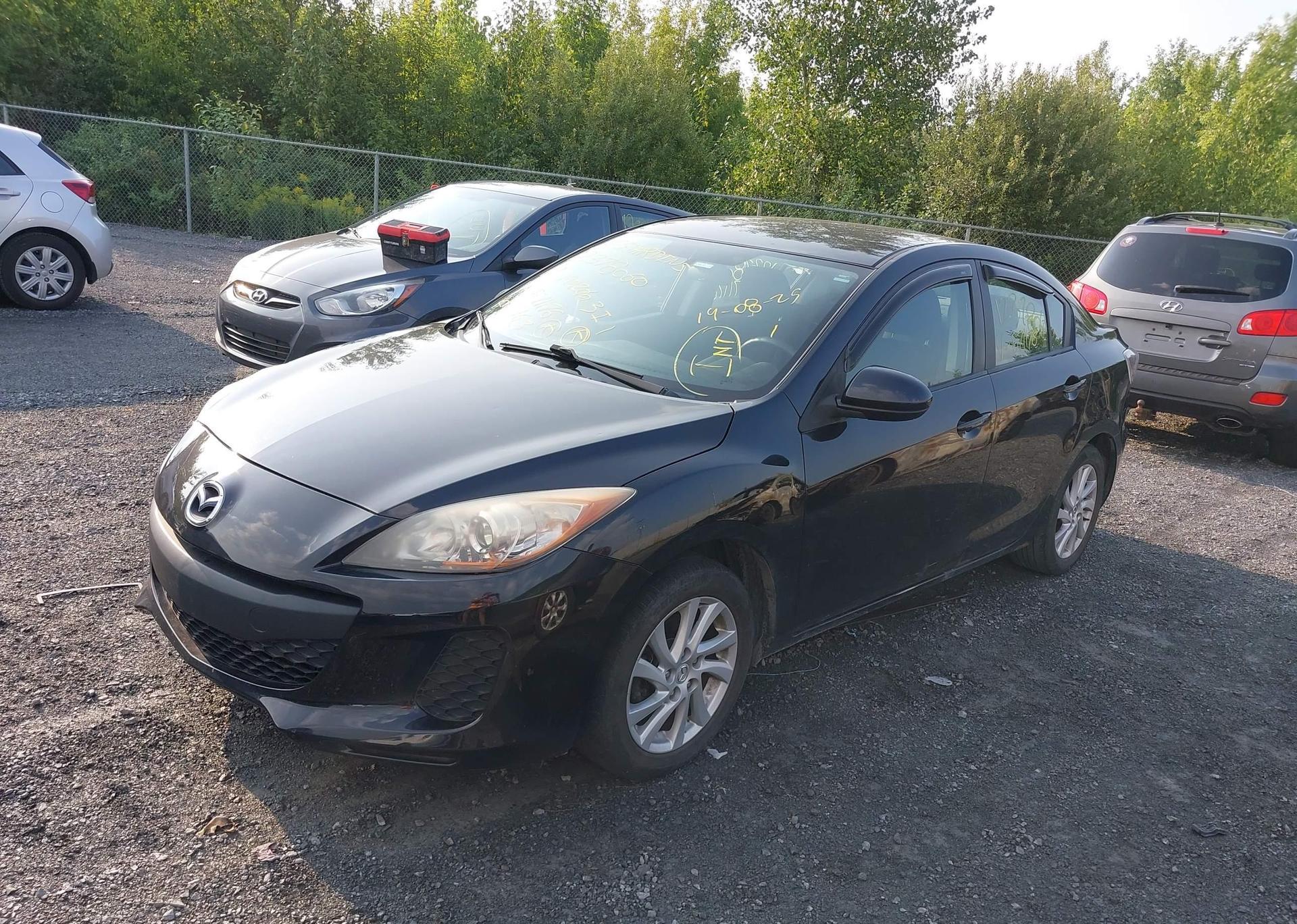 2012 MAZDA 3 I