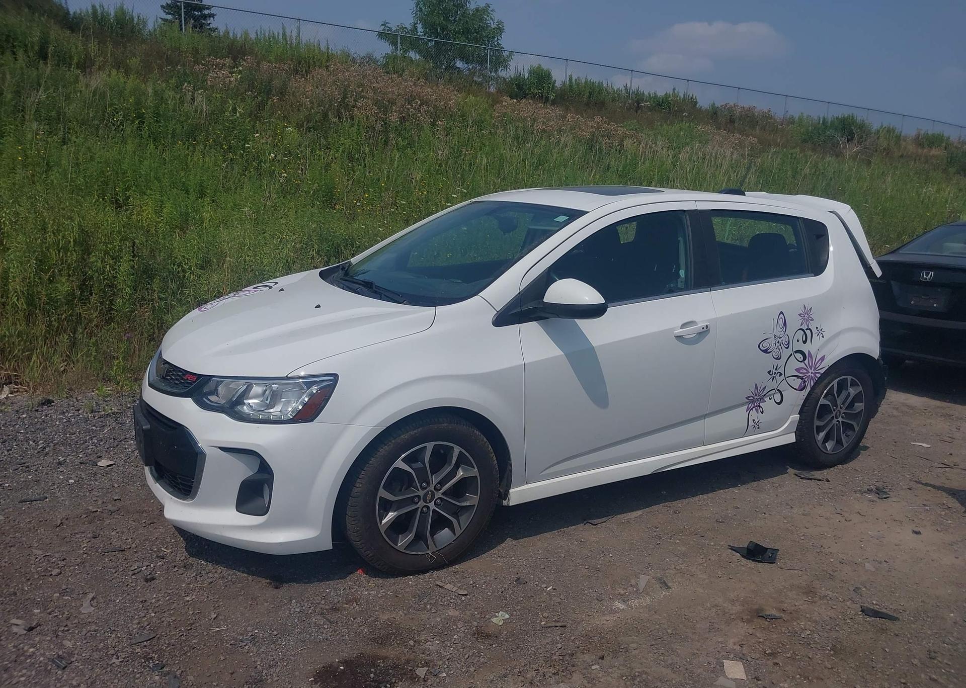 2017 CHEVROLET SONIC LT AUTO