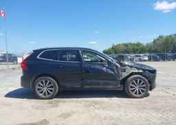 2021 VOLVO XC60 T6 MOMENTUM