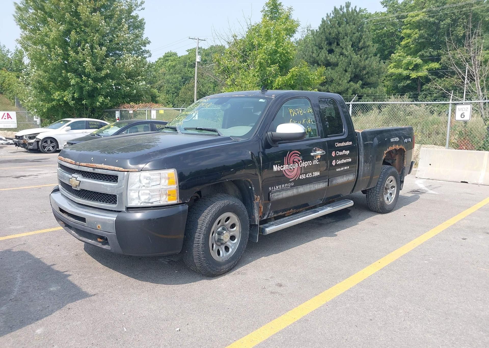 2011 CHEVROLET SILVERADO K1500 LS