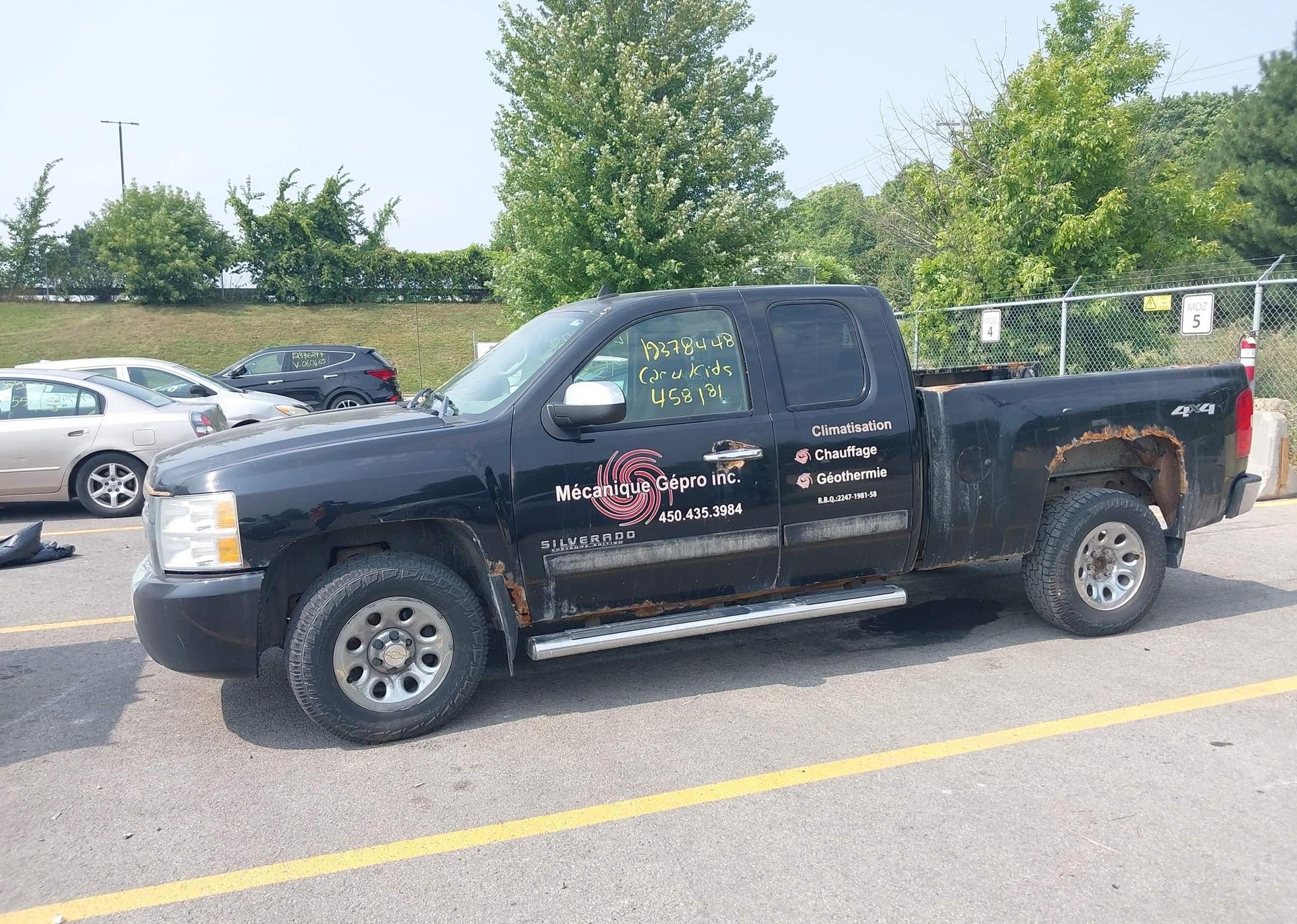 2011 CHEVROLET SILVERADO K1500 LS