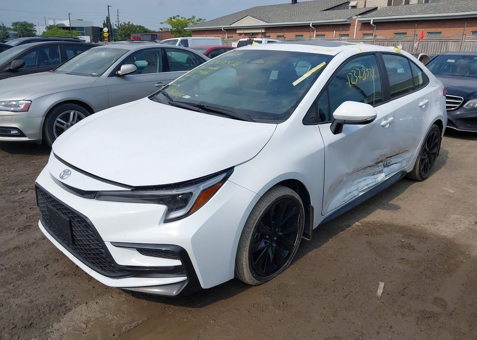 2025 TOYOTA COROLLA SE