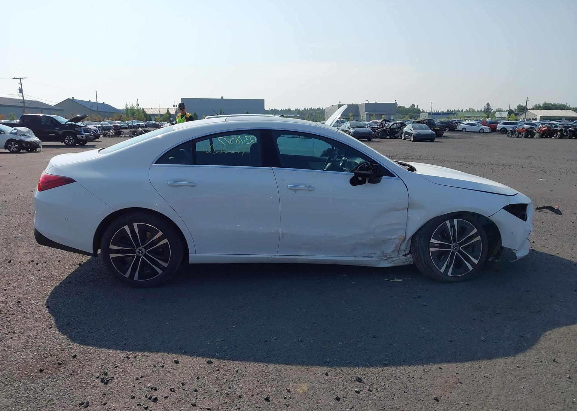 2025 MERCEDES-BENZ CLA 250 4MATIC