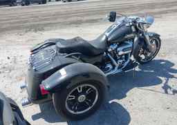 2022 HARLEY-DAVIDSON FLRT