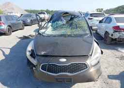 2014 KIA RONDO