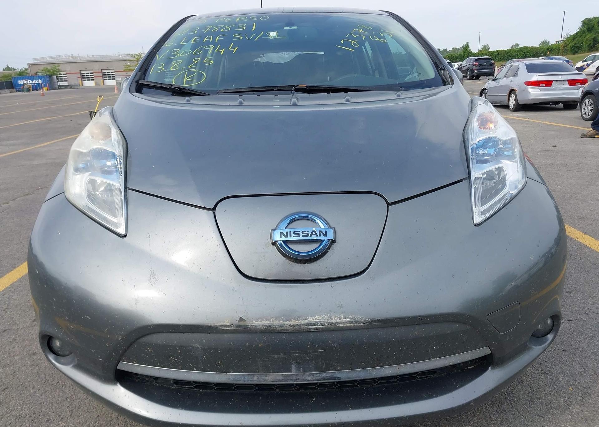 2016 NISSAN LEAF SV