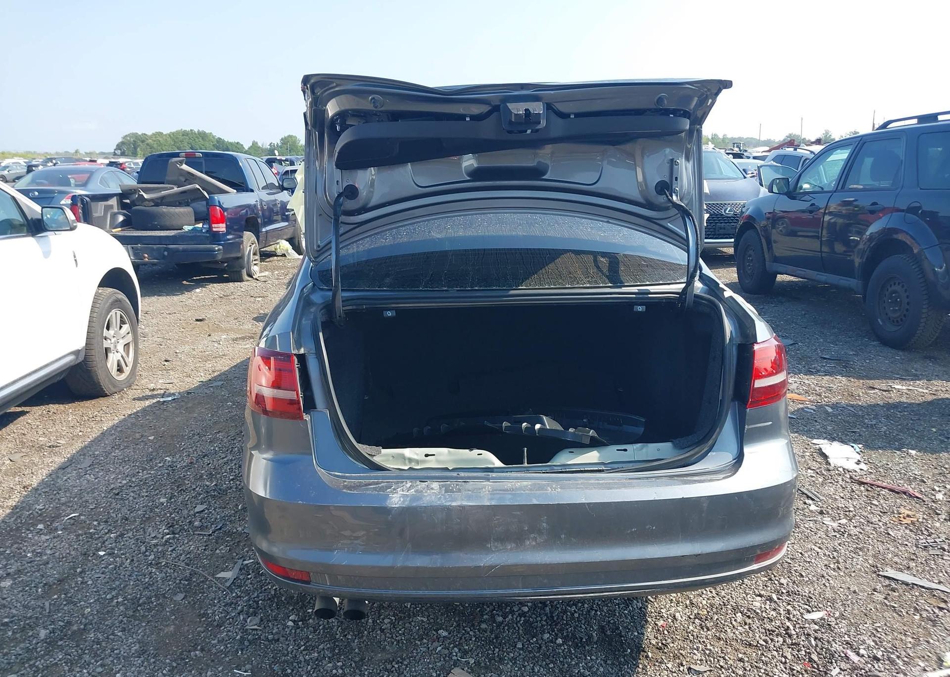 2016 VOLKSWAGEN JETTA 1.4 TSI TRENDLINE