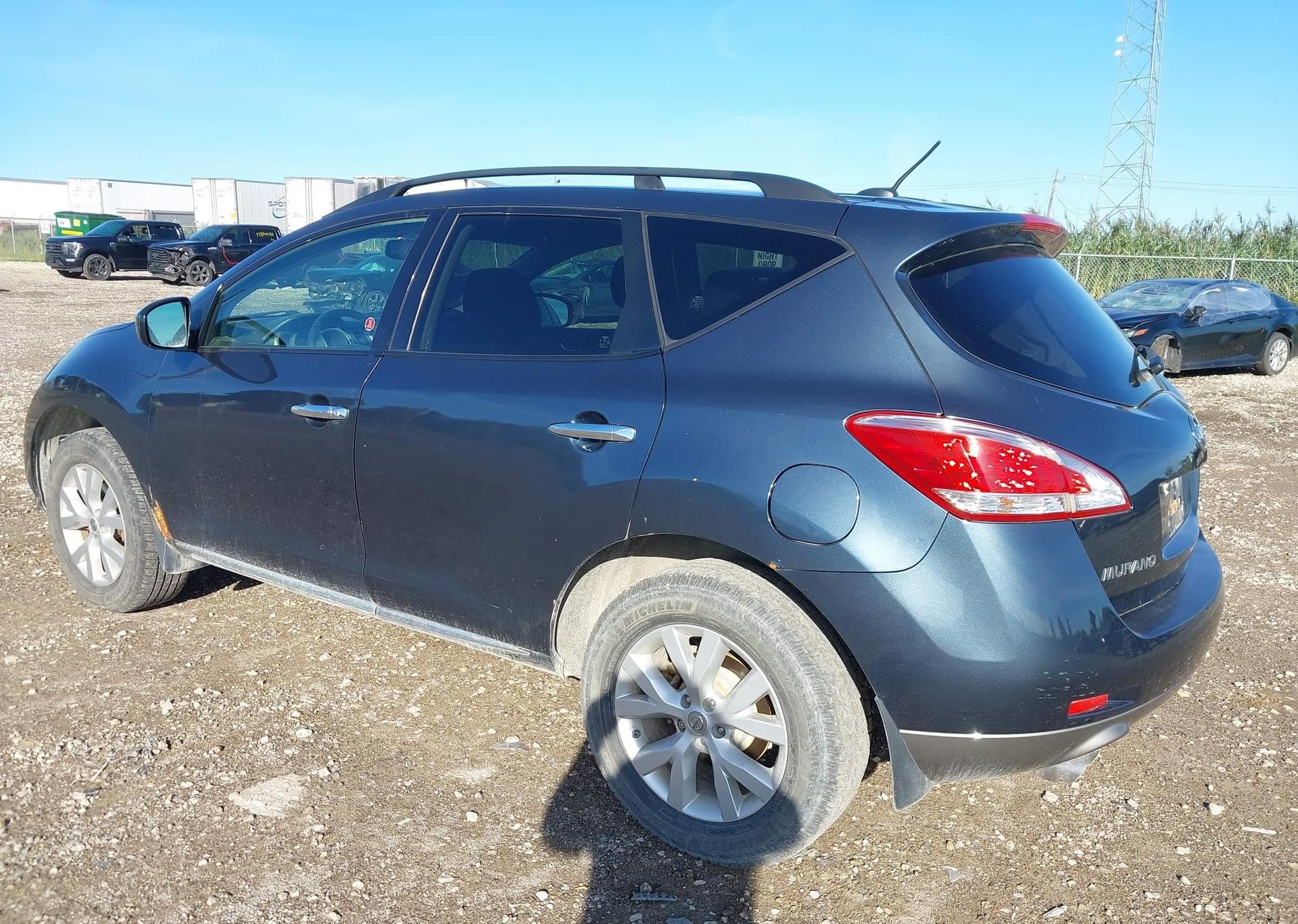 2011 NISSAN MURANO S