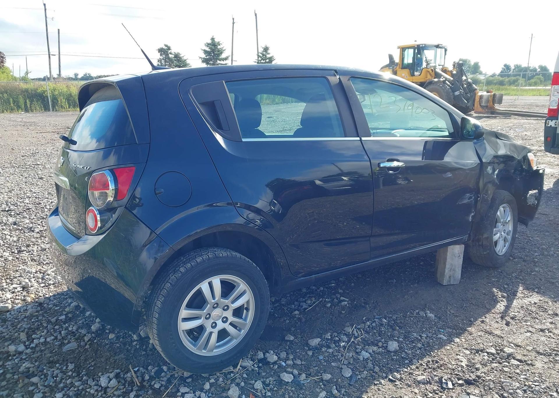 2013 CHEVROLET SONIC LT