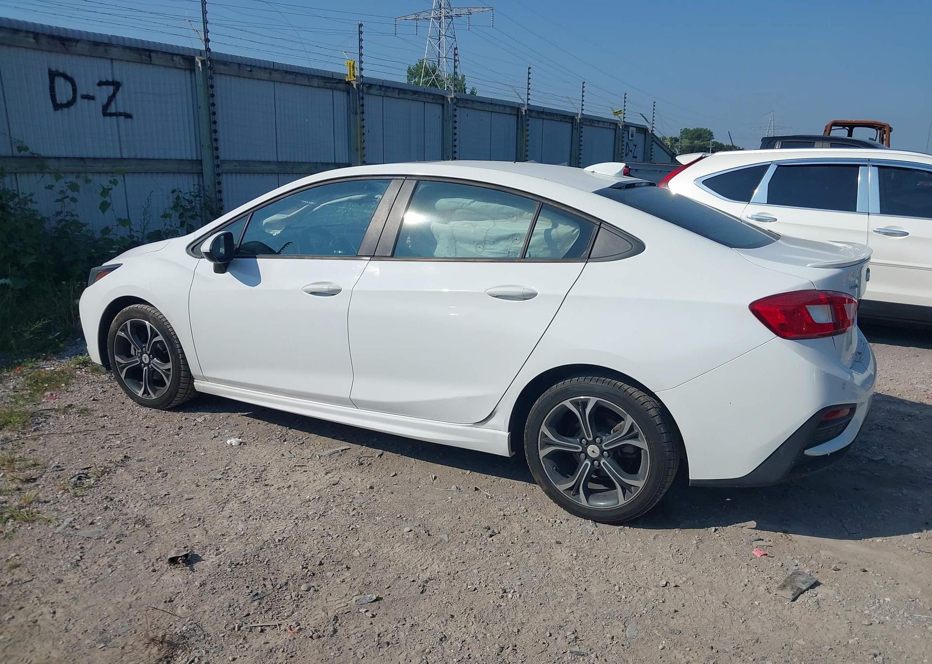 2019 CHEVROLET CRUZE LT