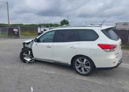 2015 NISSAN PATHFINDER PLATINUM