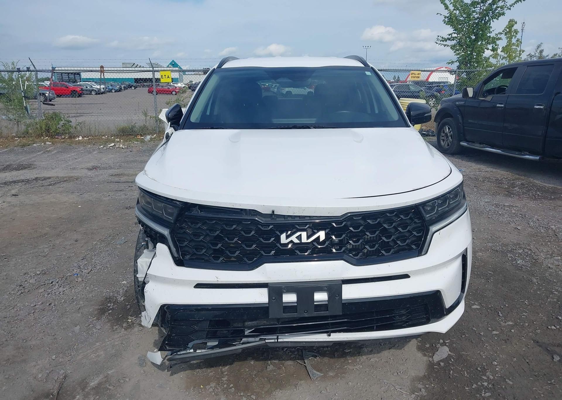 2022 KIA SORENTO EX