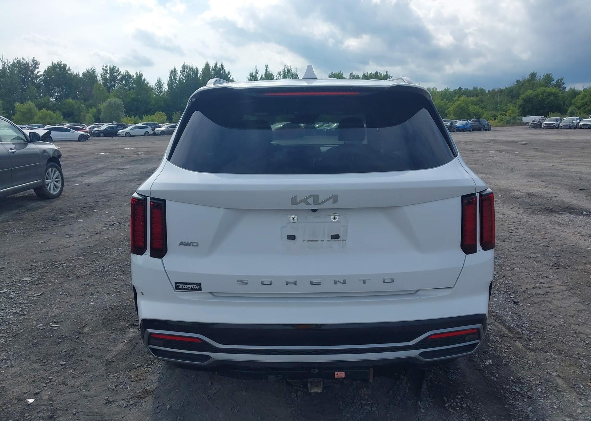 2022 KIA SORENTO EX