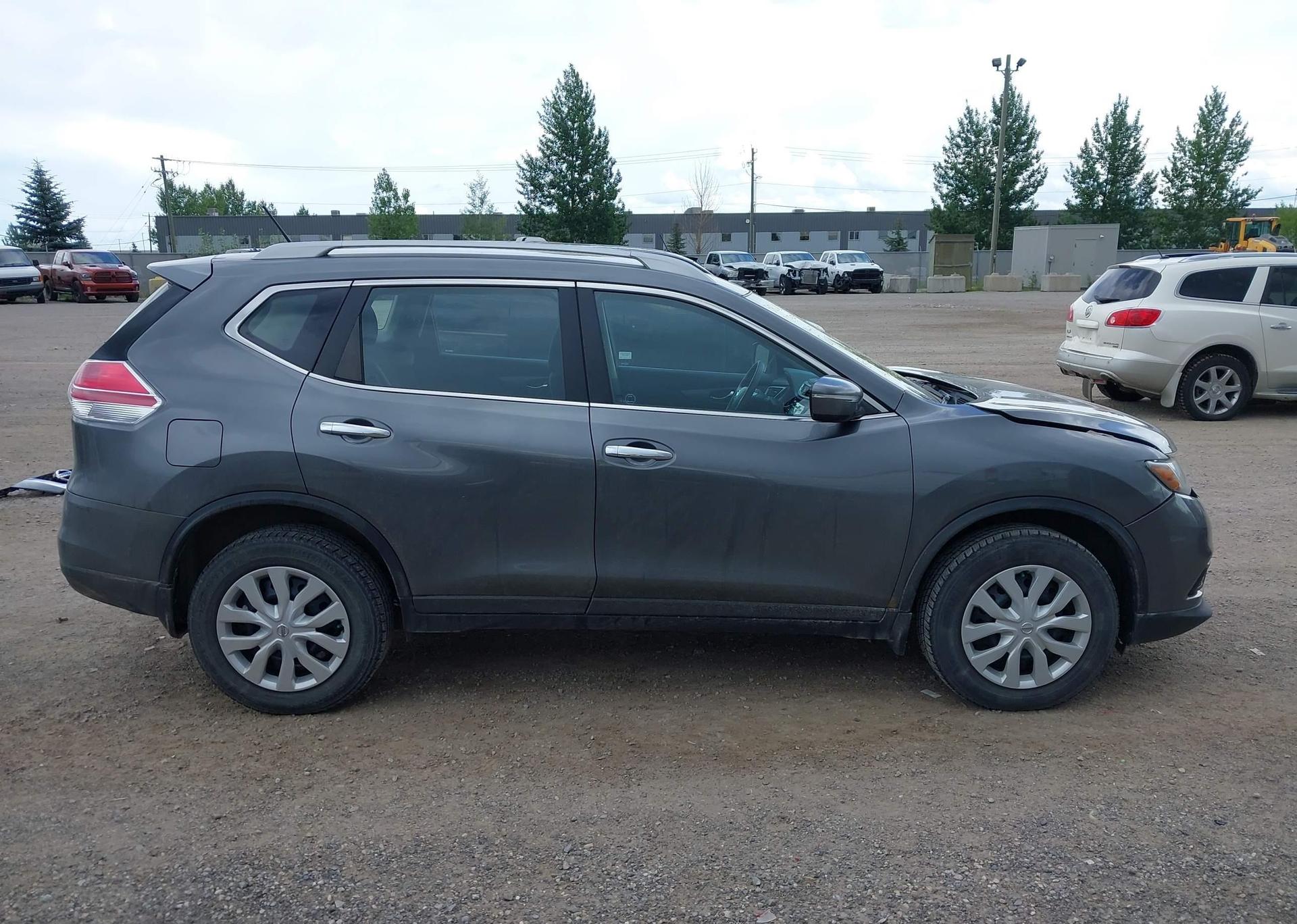 2014 NISSAN ROGUE S