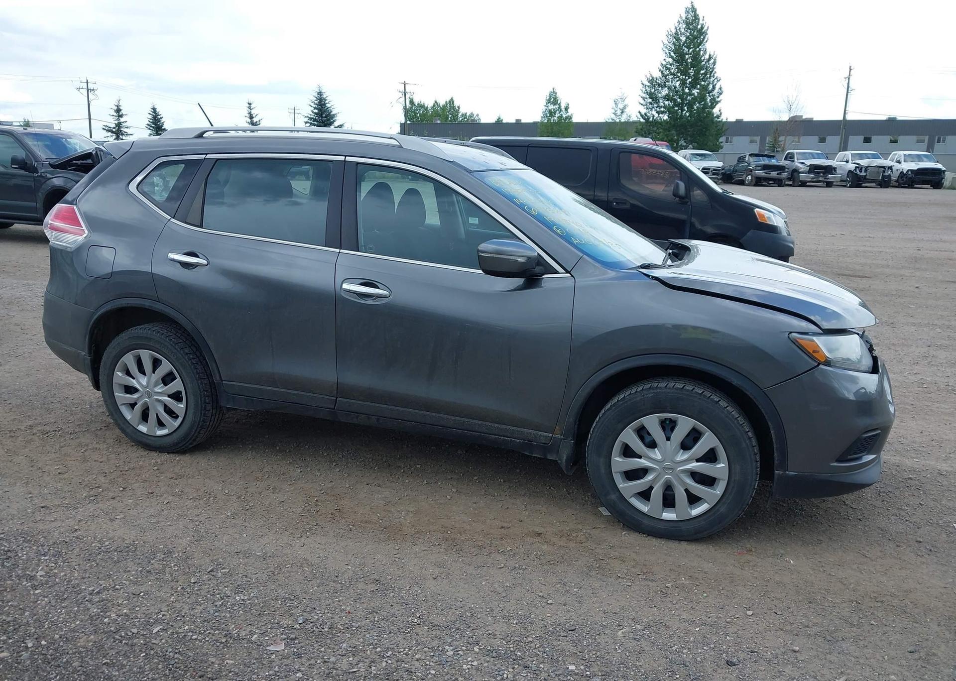 2014 NISSAN ROGUE S