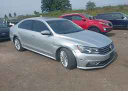 2016 VOLKSWAGEN PASSAT SE
