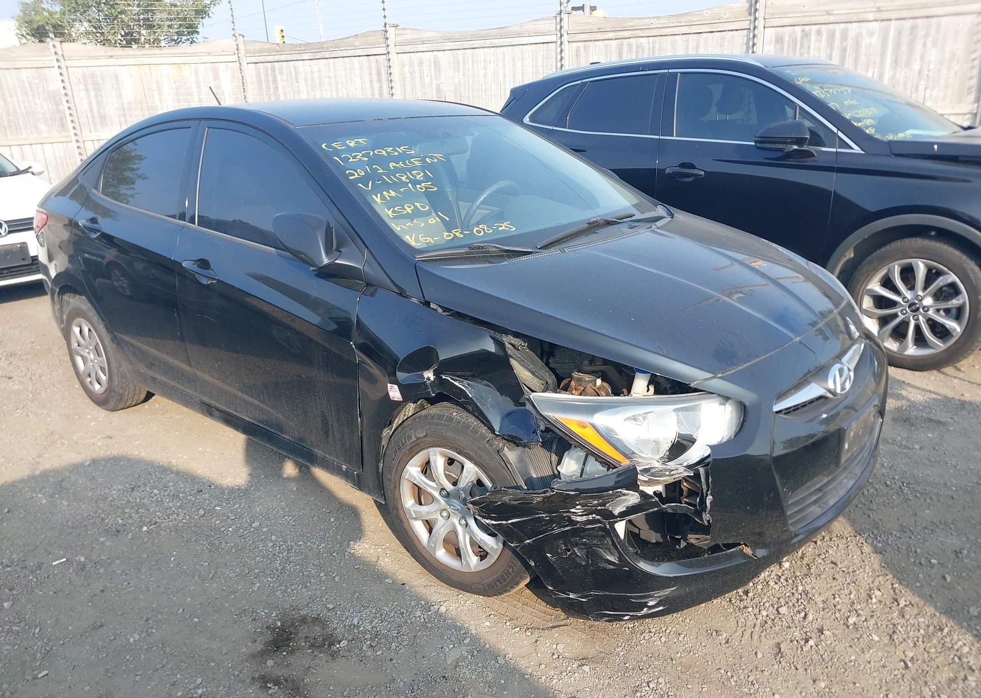 2012 HYUNDAI ACCENT GLS