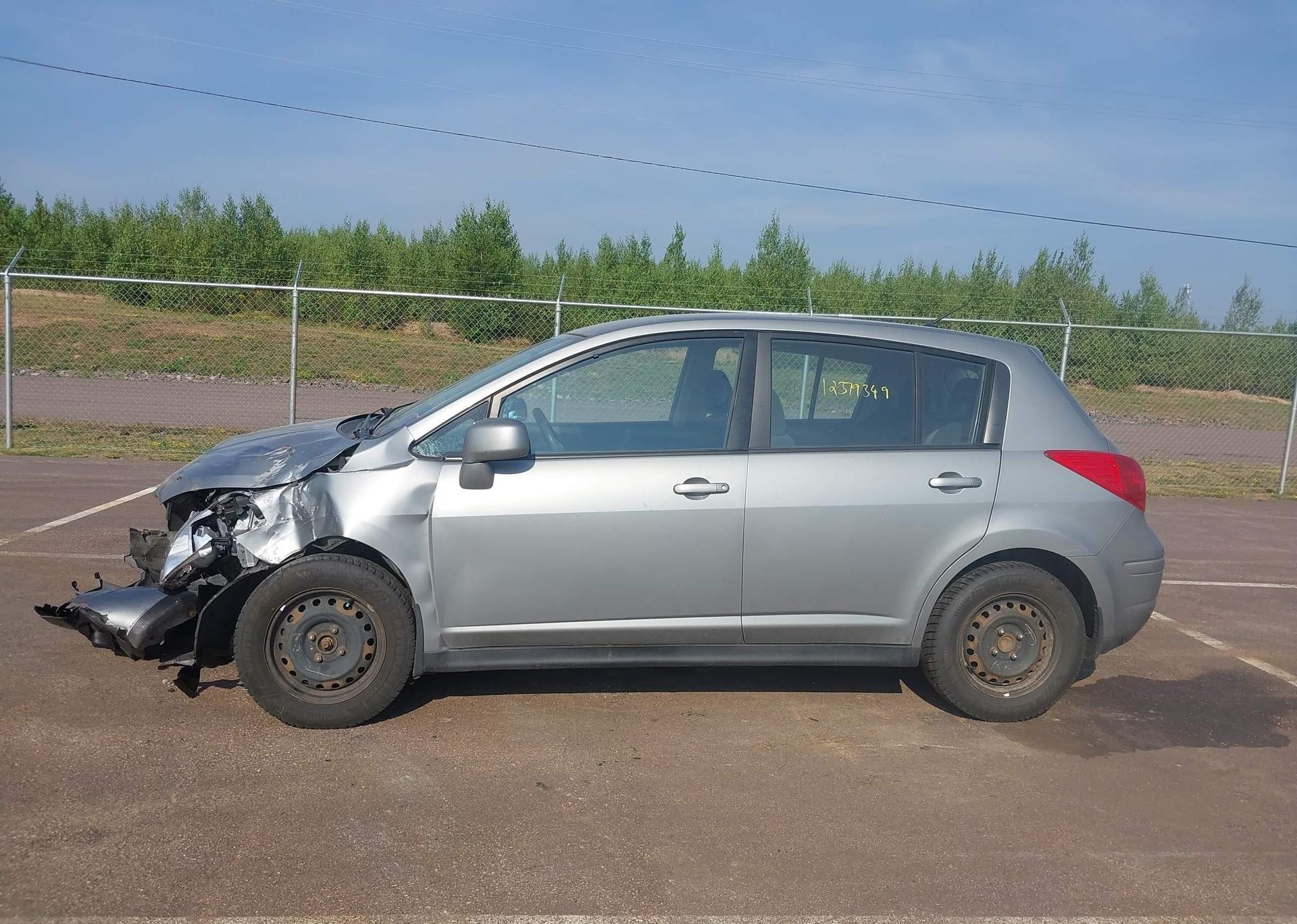 2011 NISSAN VERSA 1.8S